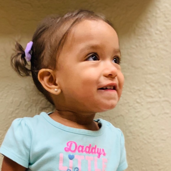 Meet your Posher, Yoanndra - Picture 1 of 1